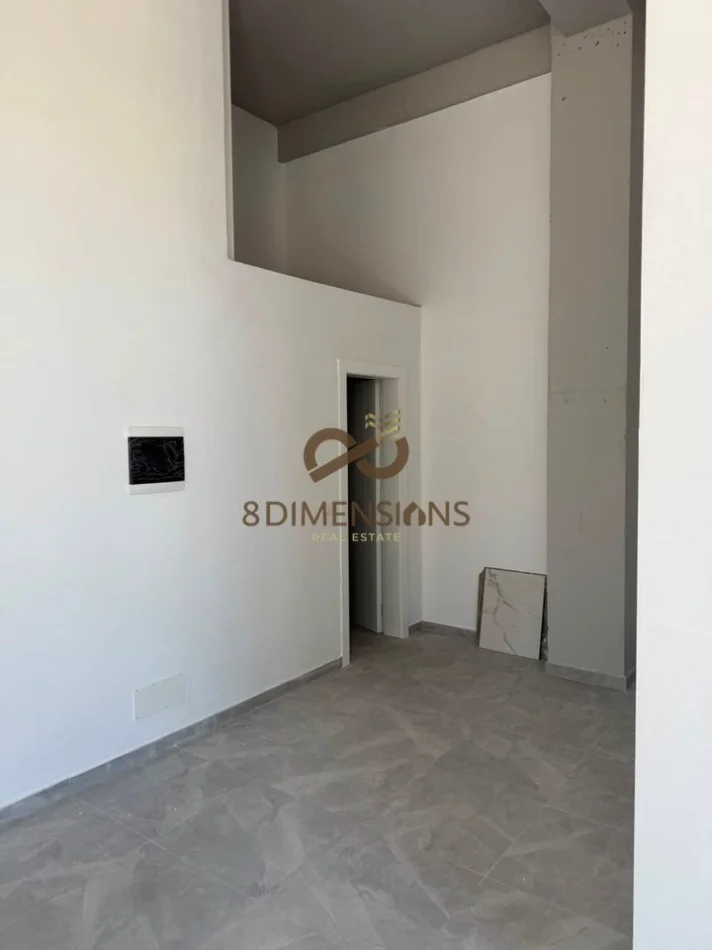 Jepet me qera Dyqan ne Astir, prane Vila L (D825A-46)