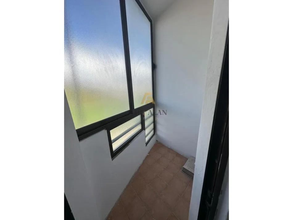 Tirane, shitet apartament 2+1 Kati 5, 81 m² 165.000 € (Ish Fusha e Aviacionit)
