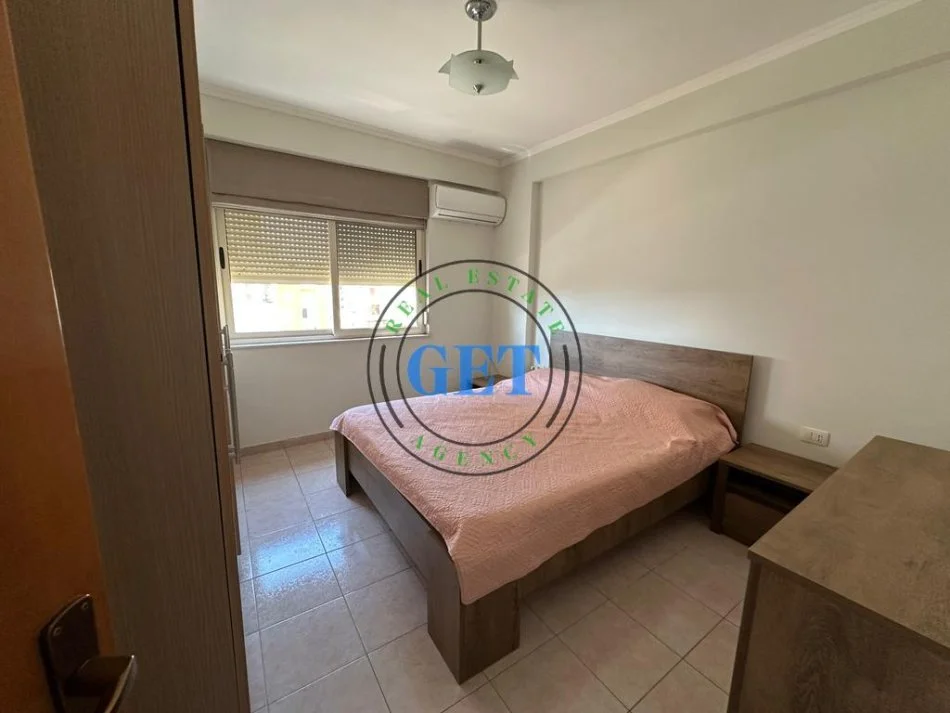 Durres, jepet me qera apartament 2+1 Kati 7, 75 m² 350 € 
