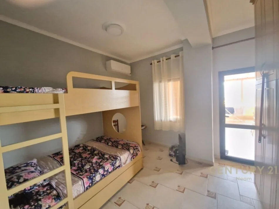 SHITET SUPER APARTAMENT 3+1 ME 60 m2 VERANDE NE ELBASAN❗️ Neom92513