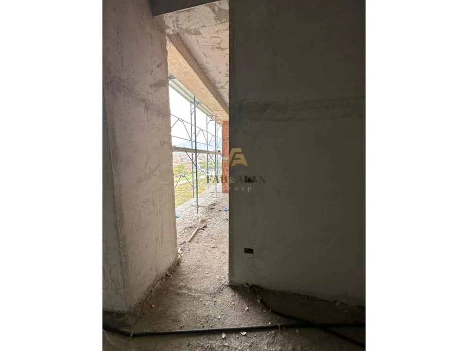 Tirane, shitet apartament 1+1 Kati 6, 65 m² 130.600 € (Bulevardi i Ri)