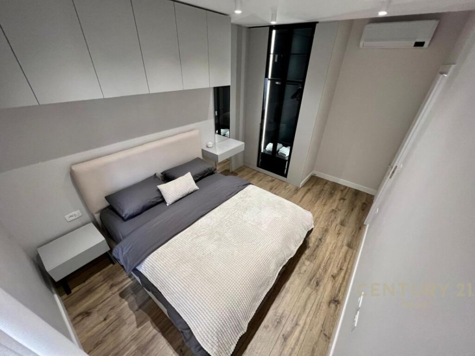 Tirane, jap me qera apartament 1+1+POST PARKIMI+Ballkon, , 60 m2 700 € (Park Life, Liqeni i Thatë)