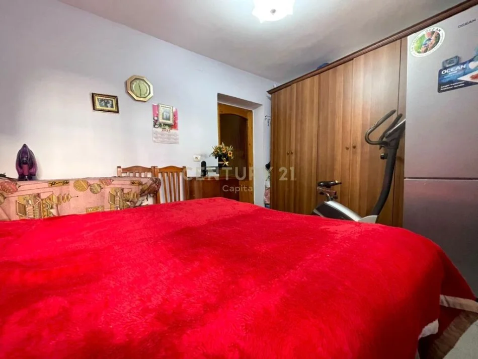 Tirane, jepet me qera apartament 3+1, Kati 2, 94 m² 1,200 € (Myslym Shyri, Myslym Shyri)