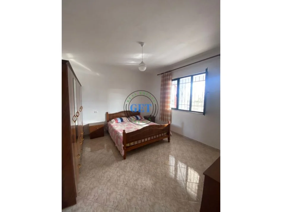 Durres, jepet me qera apartament 1+1 Kati 1, 70 m² 250 € (Plazh Hekurrudha, Durres)