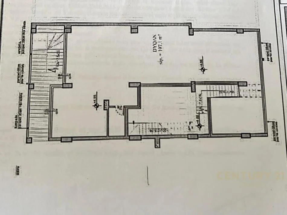 Tirane, jepet me qera ambjent biznesi Kati 1, 205 m² 1.600 € (Astir)