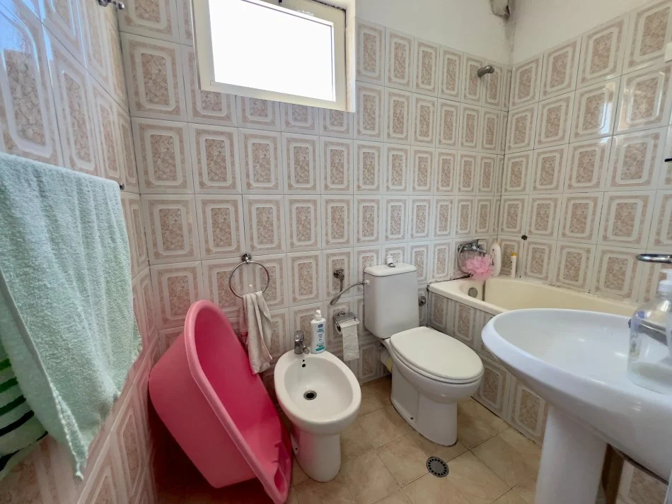 Tirane, shitet apartament 2+1+Aneks Kati 4, 94 m² 195.000 € (myslym shyri)