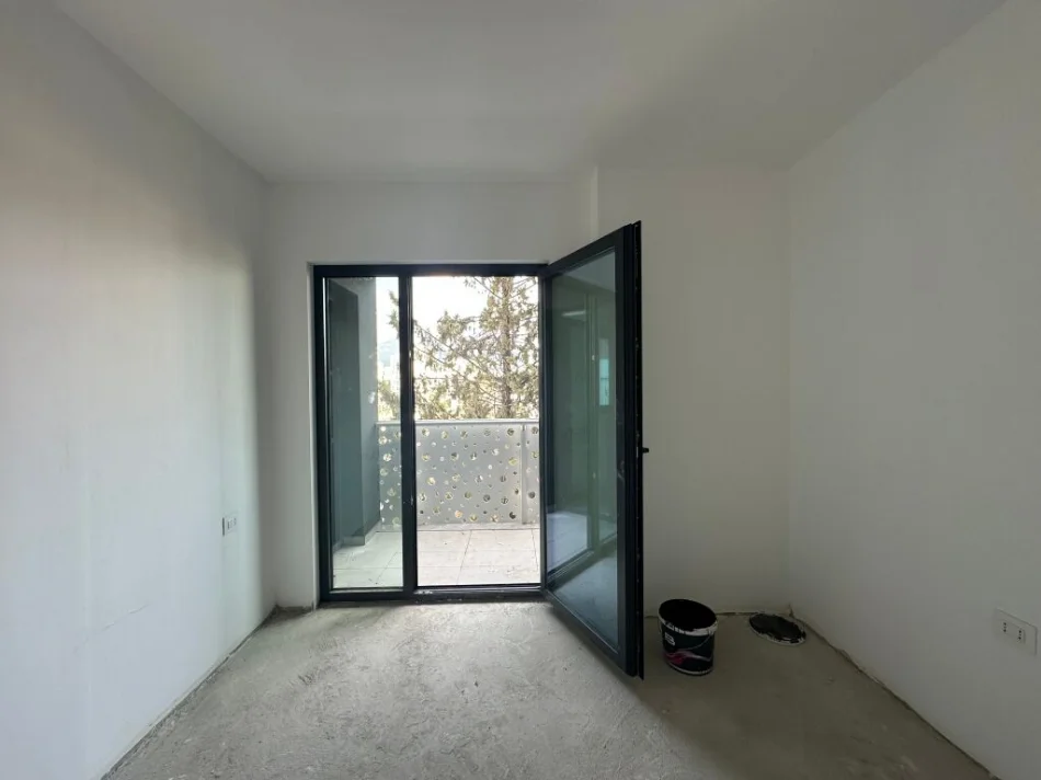 Shqiperi, shitet apartament 1+1+Ballkon Kati 3, 71 m² 180.000 € (Corner Residence)