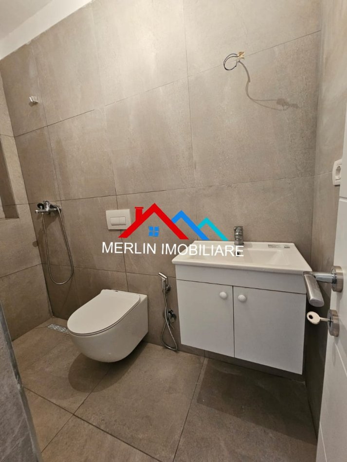 Tirane, shitet garsonier Kati 4, 31 m² 93.000 € (QENDER)