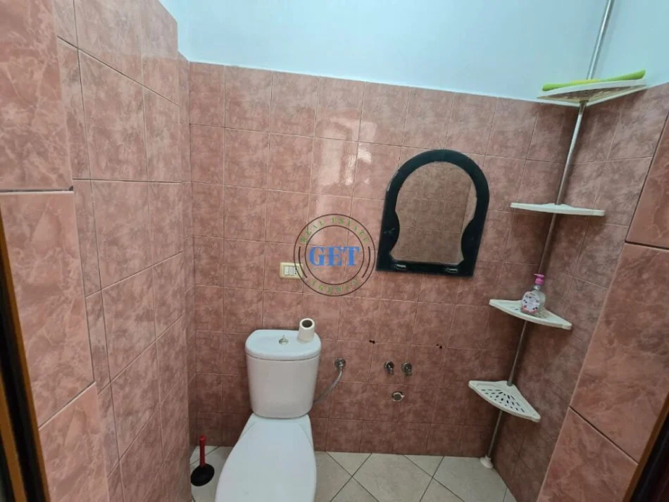 Durres, shitet apartament 2+1+Ballkon , 92 m² 118.000 € (Prane Kopeshtit "Sotir Noka" Lagja 6, Durres!)