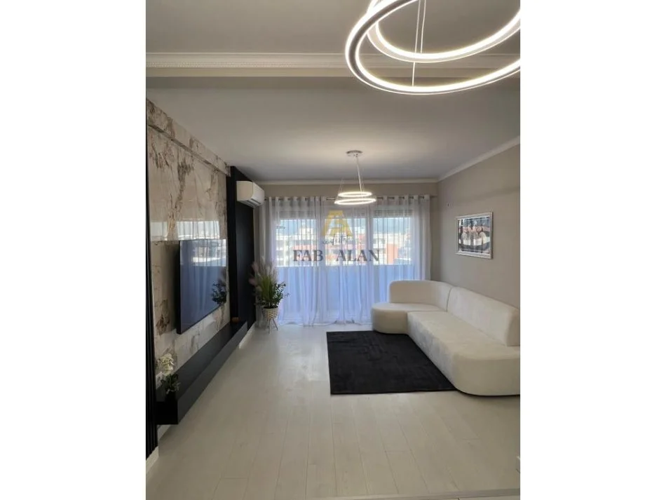 Tirane, shitet apartament 2+1 Kati 7, 97 m² 155.000 € (Astir, Kompleksi Raffaelo)