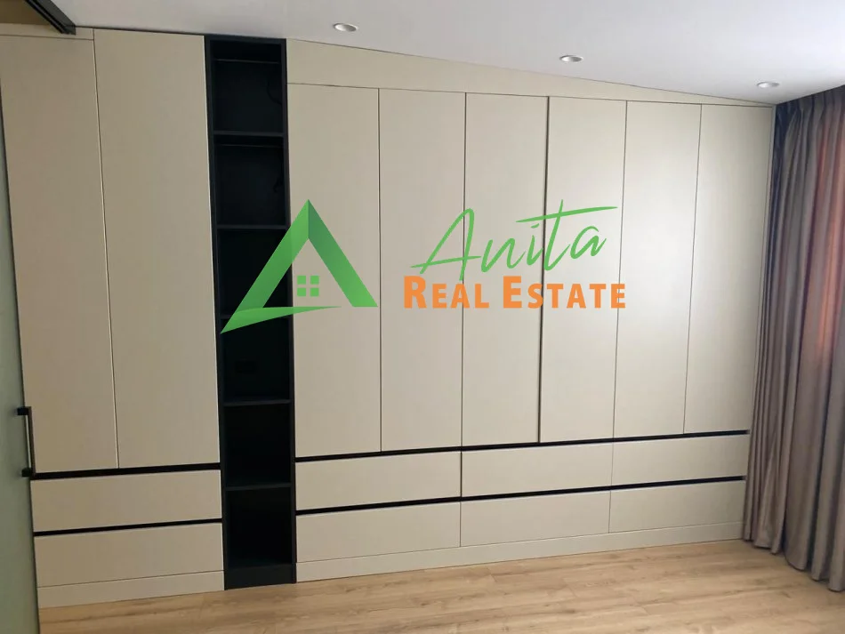 Tirane, jepet me qera apartament 1+1+Ballkon Kati 3, 70 m² 500 € (Astir)