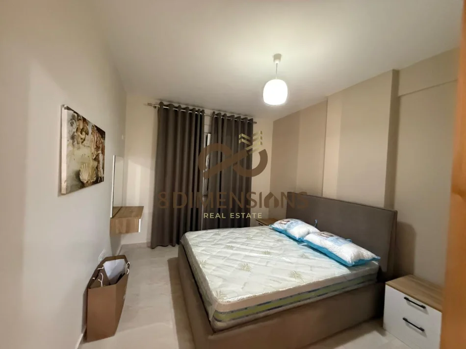 Shitet Apartament 1+1 (mundesi konvertimi ne 2+1) ne Astir, prane Kompleksit Fratari (D8142A-141)