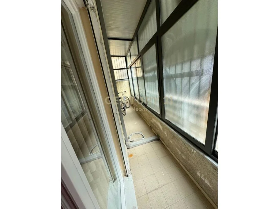 Tirane, jap me qera apartament 1+1+Ballkon, Kati 5, 74 m² 600 € (Bill Klinton, Kodra e Diellit)