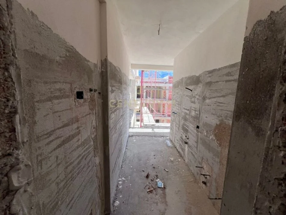 Tirane, shitet apartament 2+1 Kati 8, 102 m² 140.000 € 