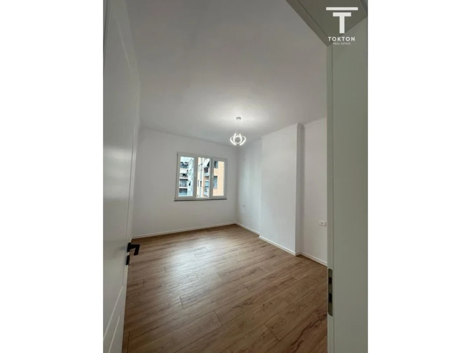 Tirane, shes apartament 2+1 Kati 4, 86 m² 133.000 € (Astir)