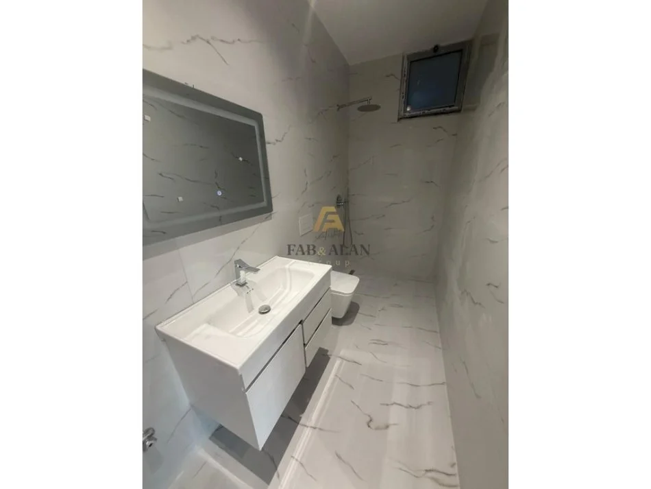 Tirane, shitet apartament 1+1 Kati 7, 65 m² 95.000 € (Astir)