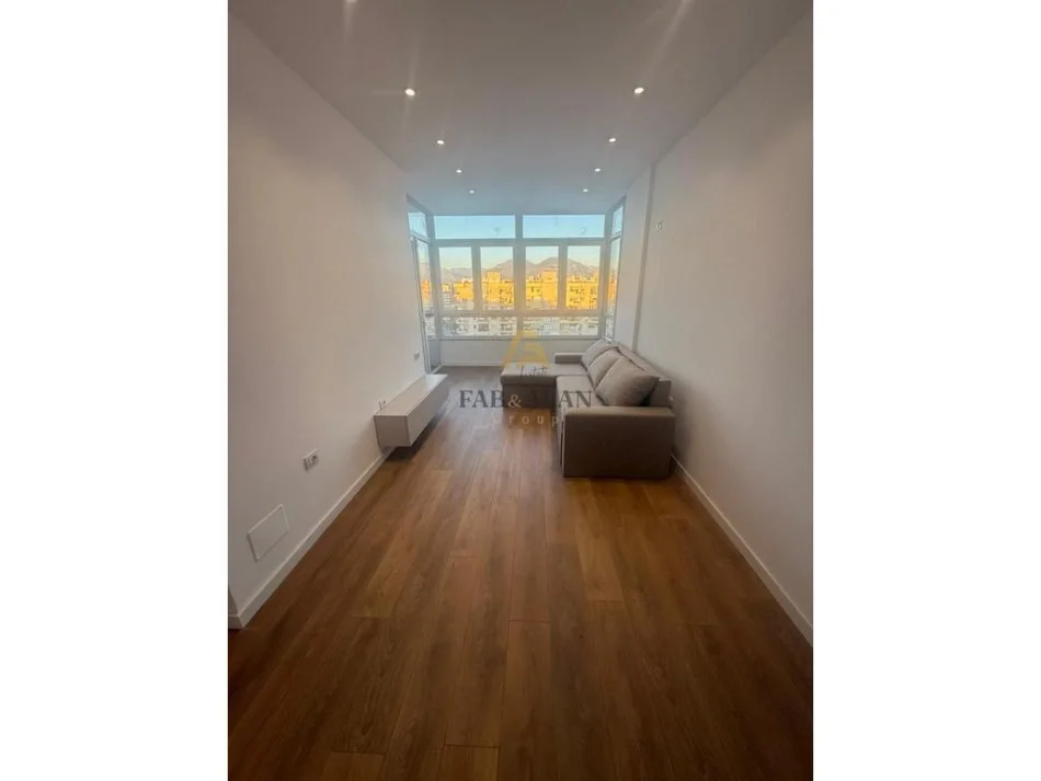 Tirane, shitet apartament 1+1 Kati 7, 65 m² 95.000 € (Astir)