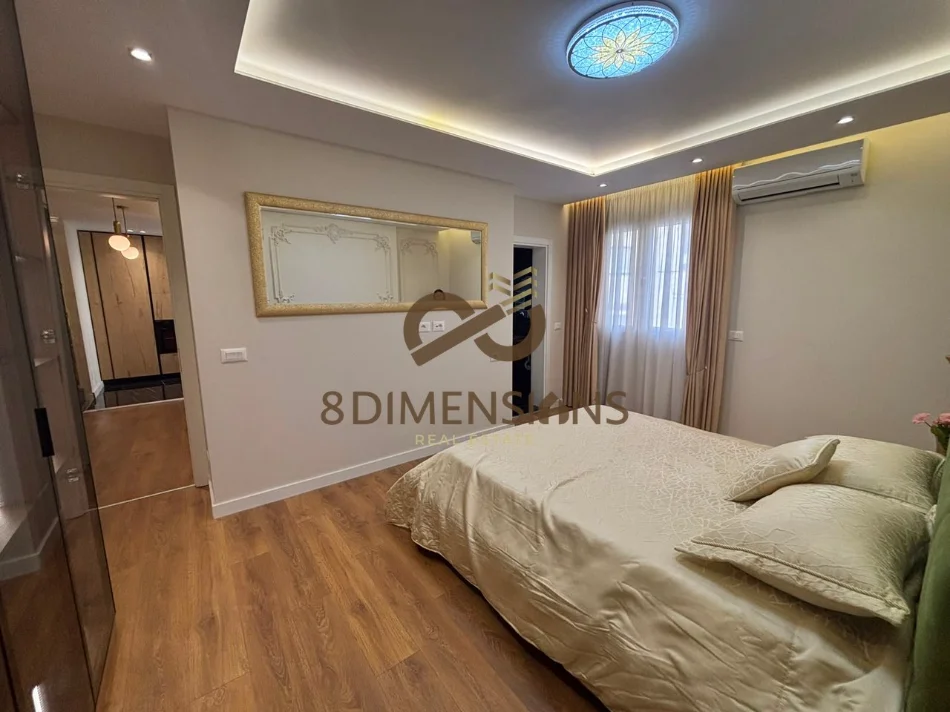 Apartament 2+1+2 tualete me qera - Bllok,stadiumi Dinamo (D8242A-219)