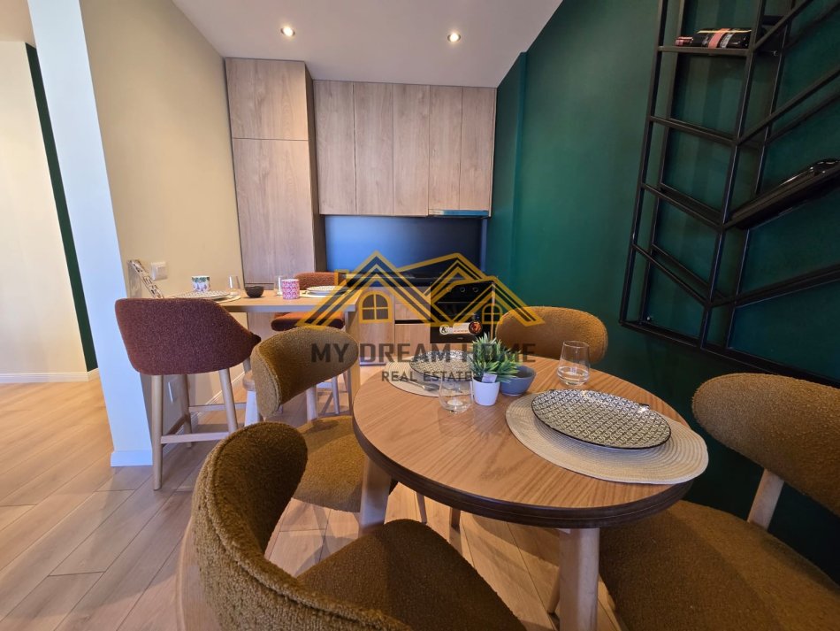 Durres, shitet apartament 2+1 Kati 6, 110 m² (Plazh Iliria)