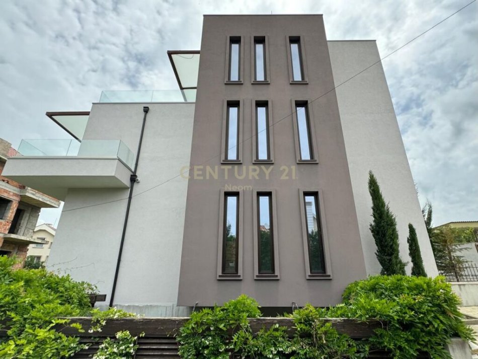 Tirane, shes Vile , 649 m² 1,231,288 € (Rezidenca Akacia Hills, Qendra Tregtare TEG)
