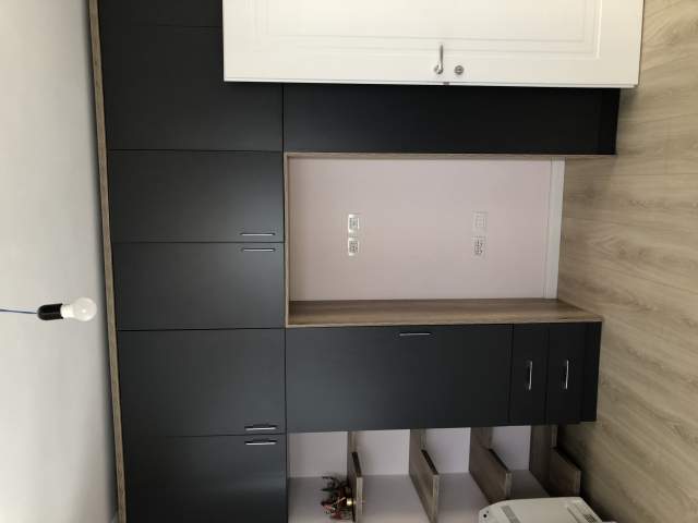 Tirane, jepet me qera apartament 2+1, kati 1, 110 m² 550 Euro (Tre vellezrit kondi)