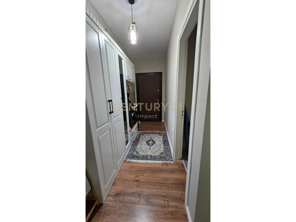 Tirane, shitet apartament 2+1 Kati 3, 86 m² 160,000 € 