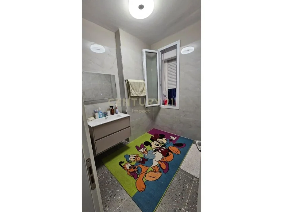 Tirane, shitet apartament 2+1 Kati 3, 86 m² 160,000 € 