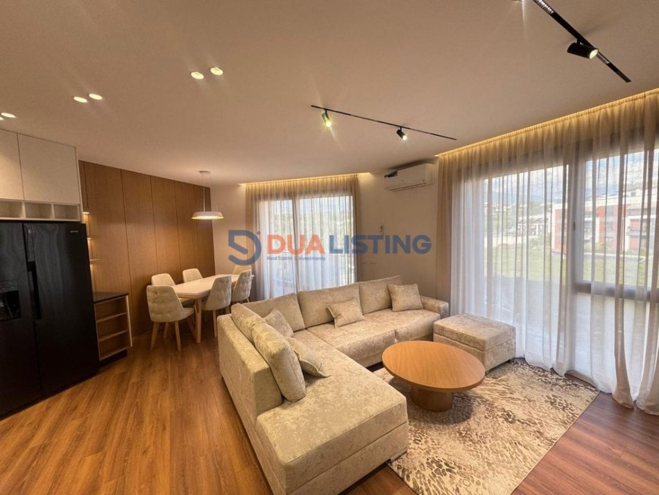Tirane, jepet me qera apartament 2+1+Ballkon Kati 2, 110 m² 1.300 € (Liqeni i Thate)