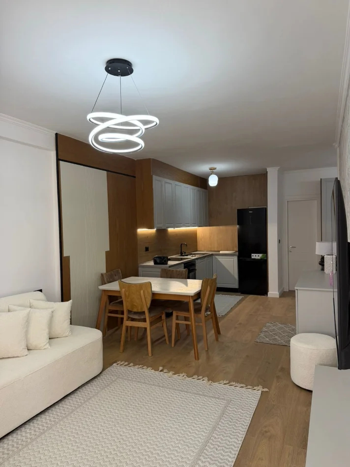 Tirane, shitet apartament 1+1 Kati 5, 67 m² 121.000 € 