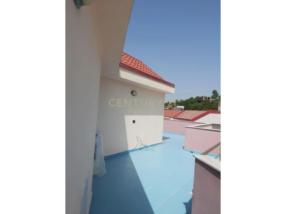 Tirane, shitet apartament 2+1+Ballkon Kati 6, 116 m² 115.000 € (Fresk, Rruga "Muhamet Deliu", stacioni parafundit i Porcelanit.)