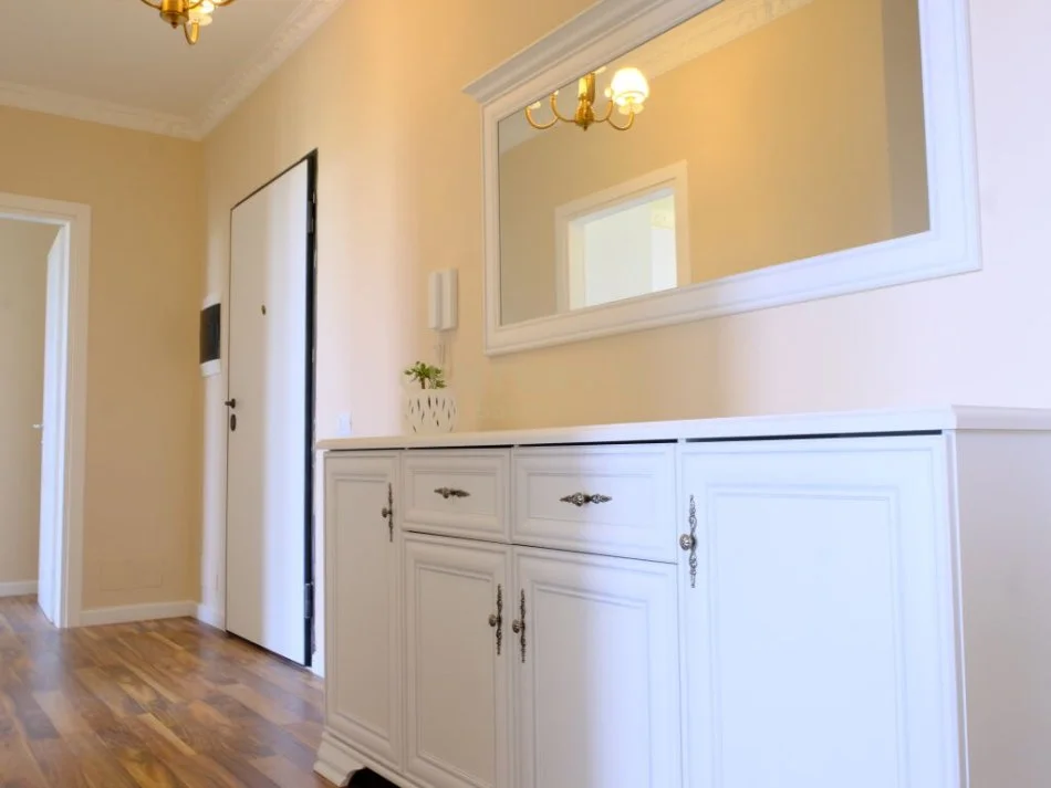 Tirane, shitet 2+1+Ballkon Kati 3, 124 m² 230.000 € (LIQENI I THATE)