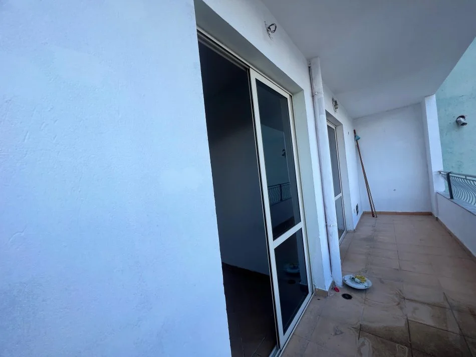 Tirane, shes apartament 2+1+Aneks+Ballkon Kati 9, 95 m² 175.000 € (KOMUNA E PARISIT)
