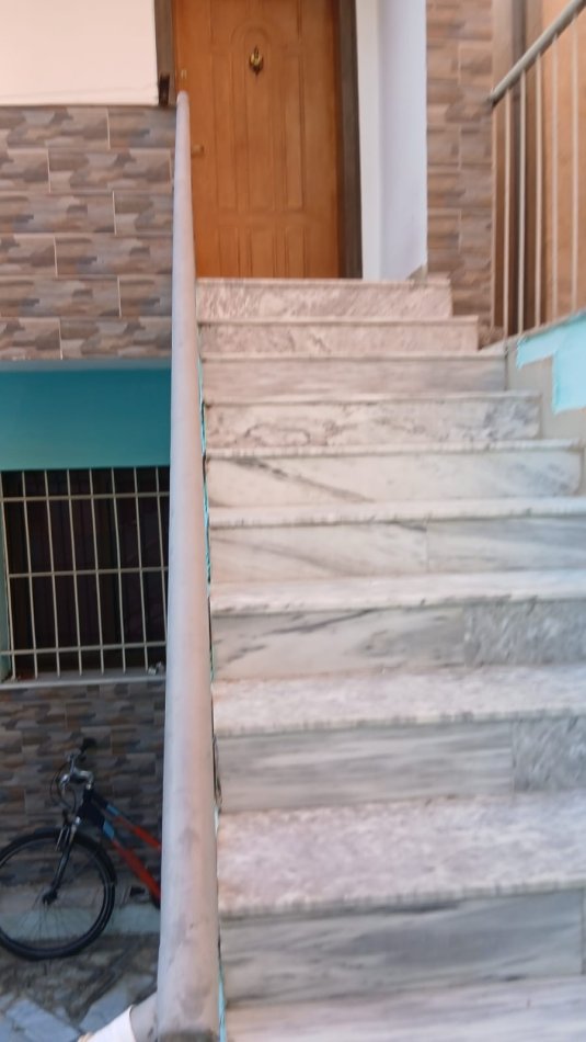 Tirane, jepet me qera shtepi 1+1+Ballkon Kati 2, 50 m² 350 € (Avdyl Matoshi)