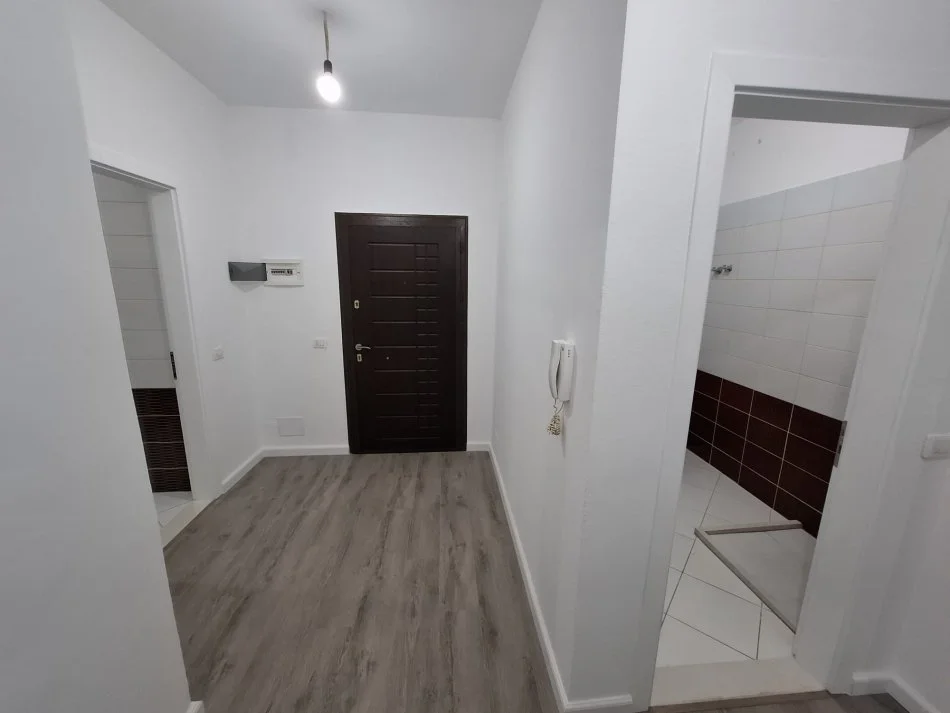 Tirane, shitet apartament 2+1 Kati 5, 89 m² 139.000 € (Pallatet Çabej.)