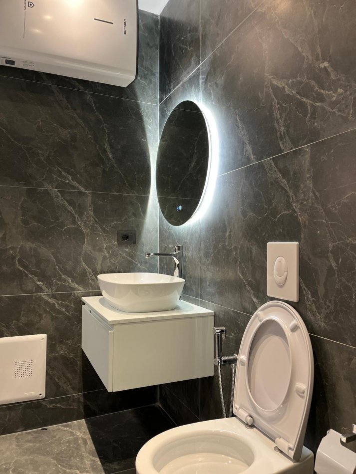 Tirane, jepet me qera zyre Kati 2, 116 m² (Bllok)