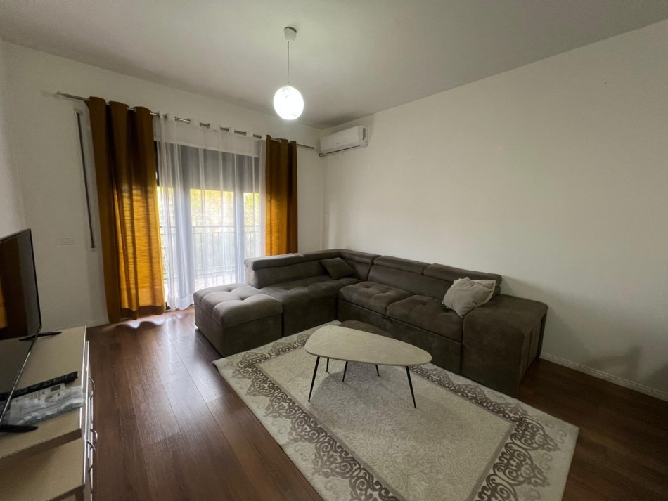 Qera, App 1+1, Post parkimi, Green City Astir, 550 euro ID: PRO60442