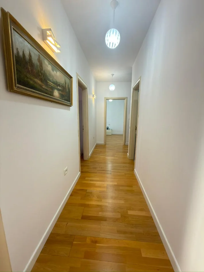 Tirane, shitet apartament 2+1 Kati 4, 110 m² 181.500 € 