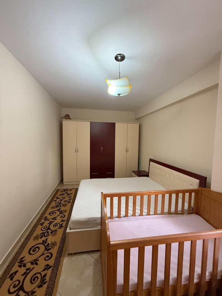 Jepet me Qera Apartament ne Rr.Jordan Misja