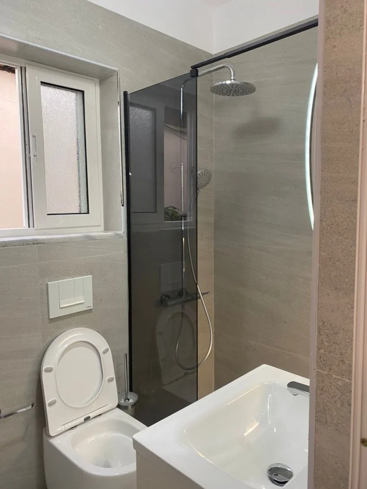 Tirane, jepet me qera apartament 1+1+Ballkon Kati 1, 56 m² 400 € (Laprake)