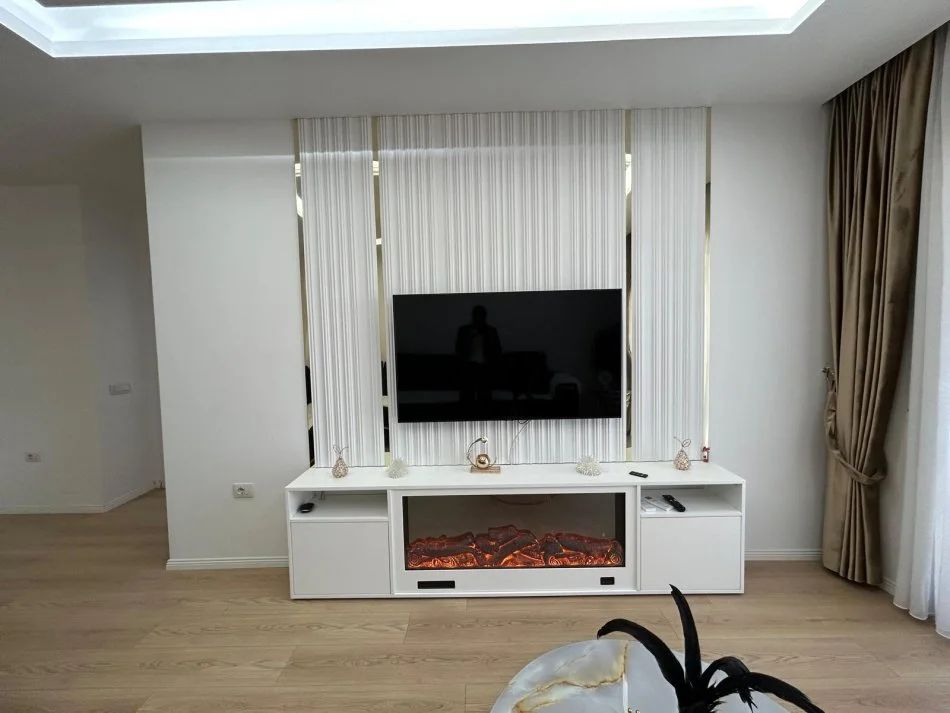 Tirane, jepet me qera apartament 2+1 Kati 6, 110 m² 900 € (Dritan Hoxha)