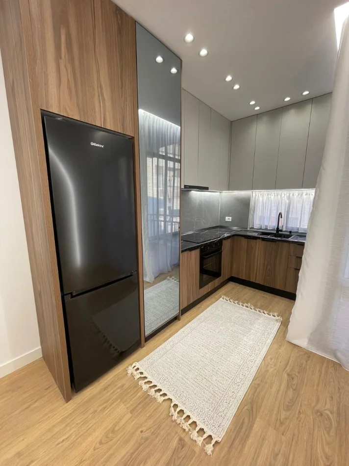 Tirane, shitet apartament 1+1 Kati 5, 56 m² 111.000 € (VILA L)