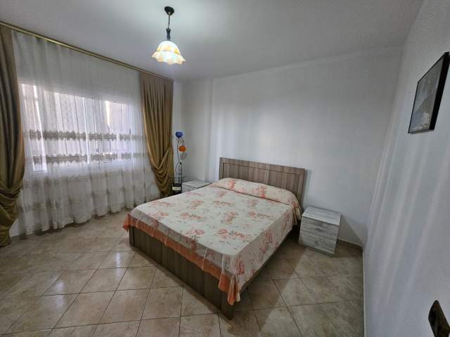 Durres, jepet me qera apartament 1+1+BLK Kati 7, 55 m² 300 Euro