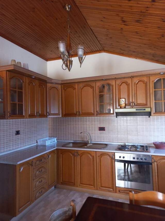 Tirane, jepet me qera apartament 2+1+A+BLK Kati 4, 100 m² 40000 Leke (Kinostudio)