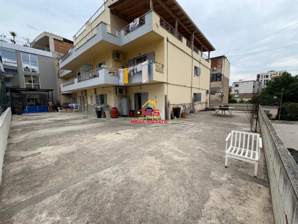 Vlore, shitet apartament+verande | Penthouse Kati 1, 285 m² 625.000 € (Rruga Gjergj Kastrioti)