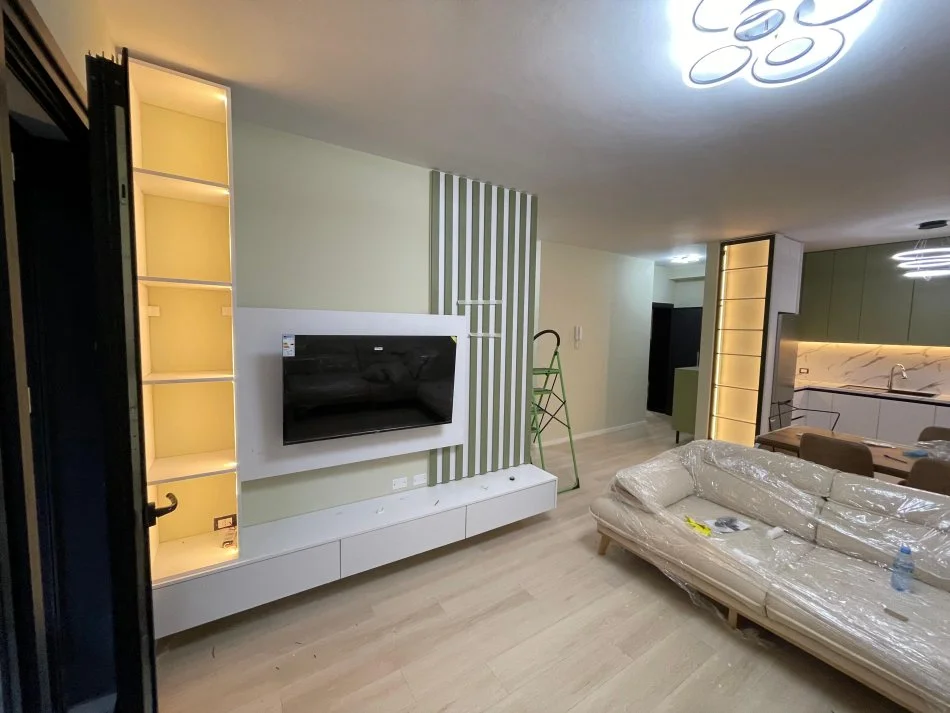 Tirane, jepet me qera apartament 2+1 Kati 2, 113 m² 1.200 € 