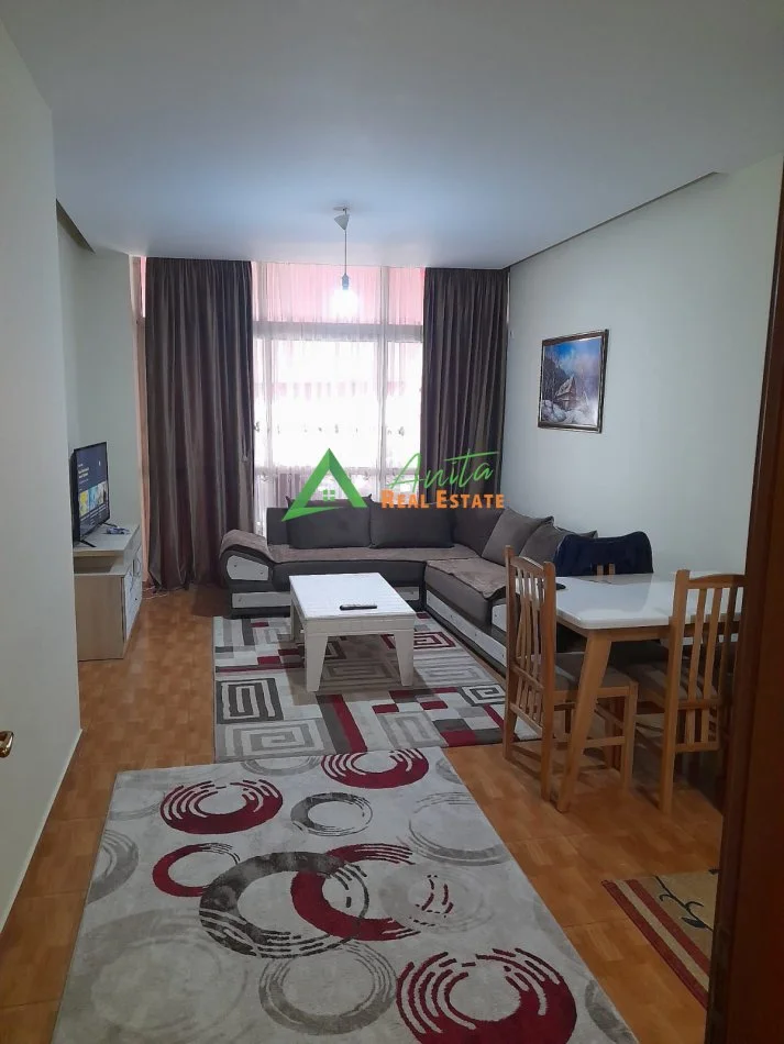 Tirane, jepet me qera apartament 2+1 Kati 2, 80 m² 410 € (Yzberish)