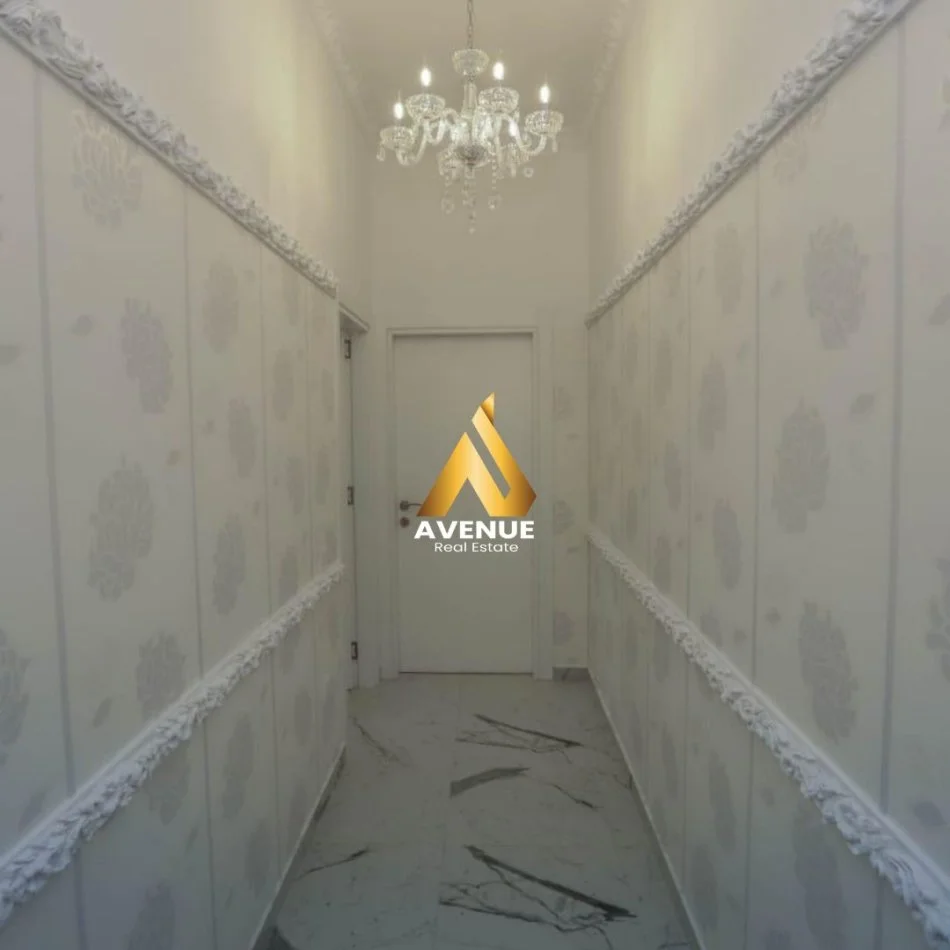 Tirane, jepet me qera apartament 1+1+Ballkon Kati 6, 65 m² 800 € (Rruga e Kavajes)