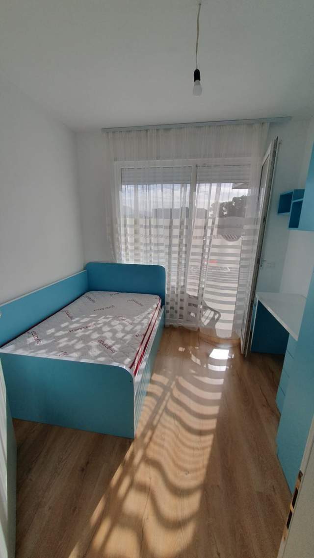 Tirane, jepet me qera apartament 2+1+BLK Kati 3, 91 m² 550 Euro (Rruga e Dibres)
