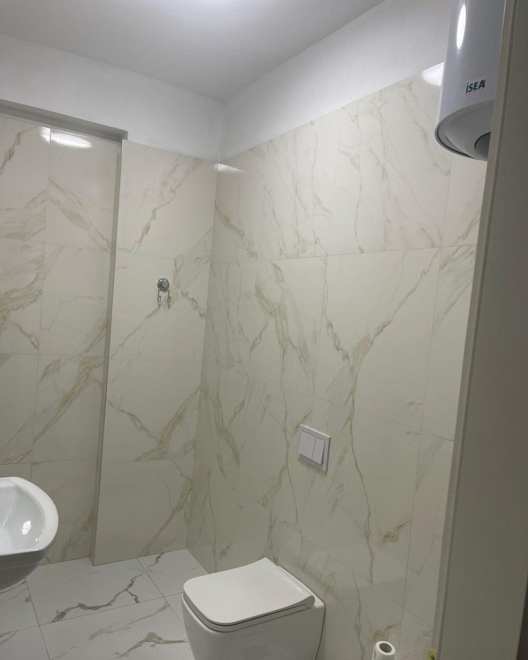 Tirane, jepet me qera apartament 1+1 Kati 1, 60 m² 500 € (Liqeni i Thate)