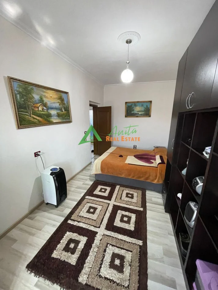 Tirane, shitet apartament 2+1+Ballkon Kati 5, 85 m² 143.000 € (Afer Don Boskos)